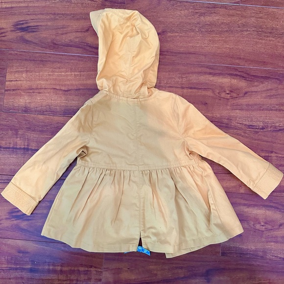 Rachel Zoe toddler light coat, water resistant, excellent condition! Wel… - Picture 8 of 8